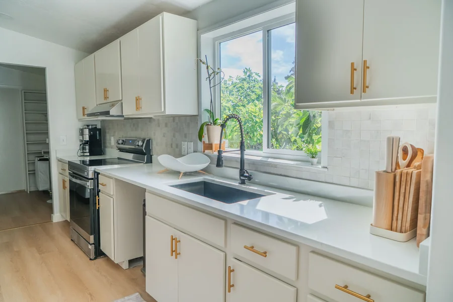 Kitchen counter run after refinishing