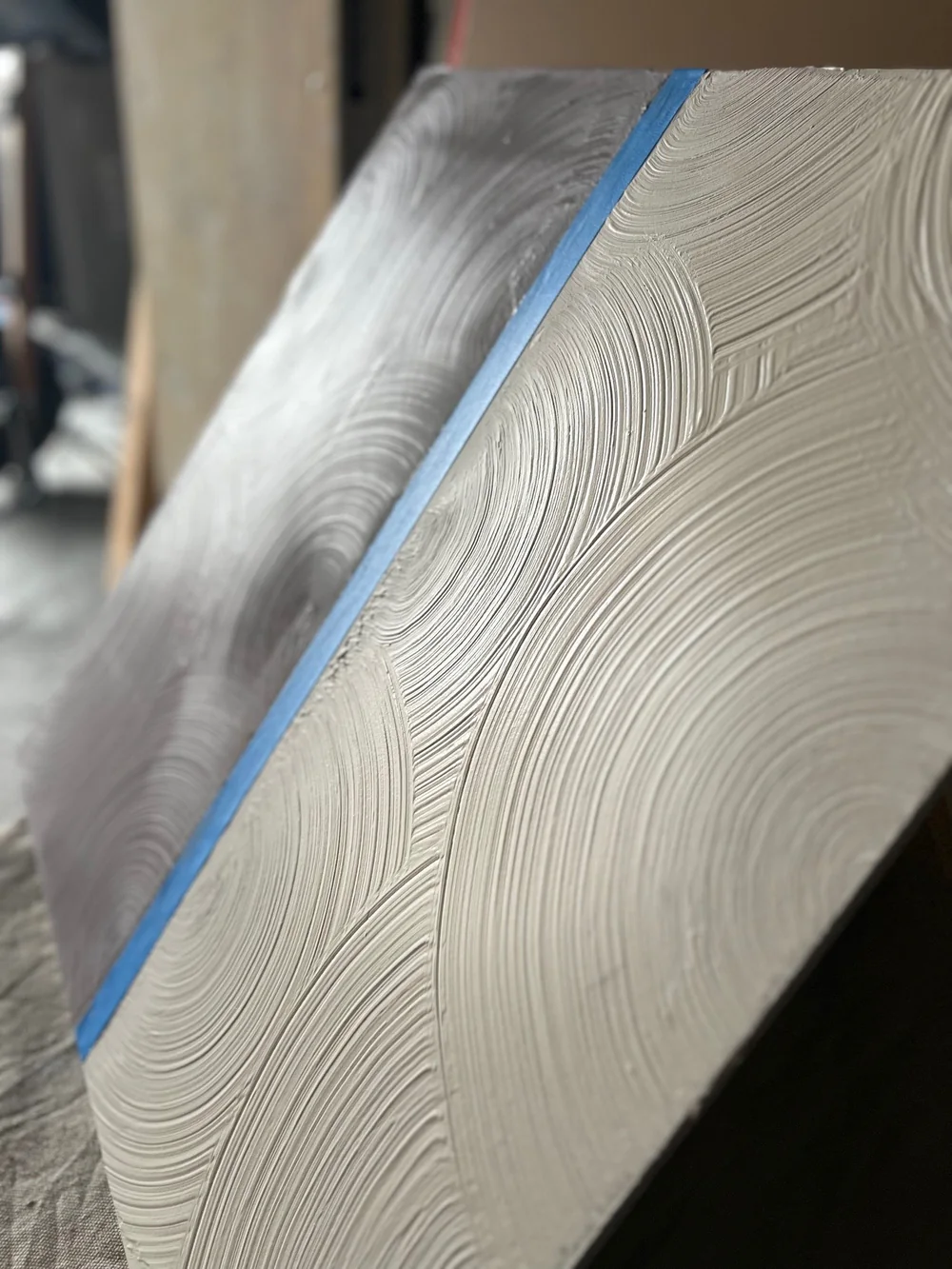 Knockdown texture sample showing an even, flattened finish